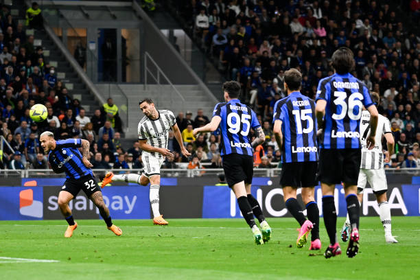 练设施和教 练设施和教