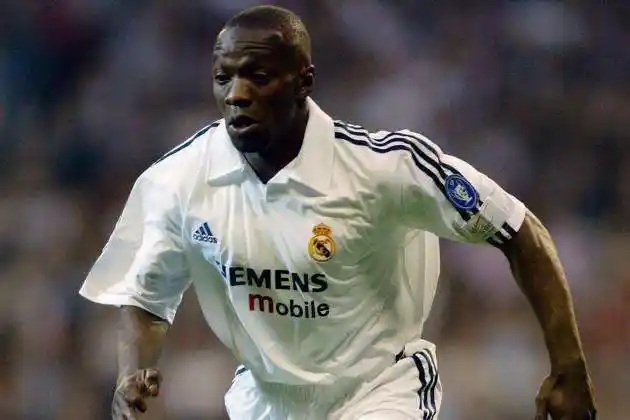 在与球员共 在与球员共