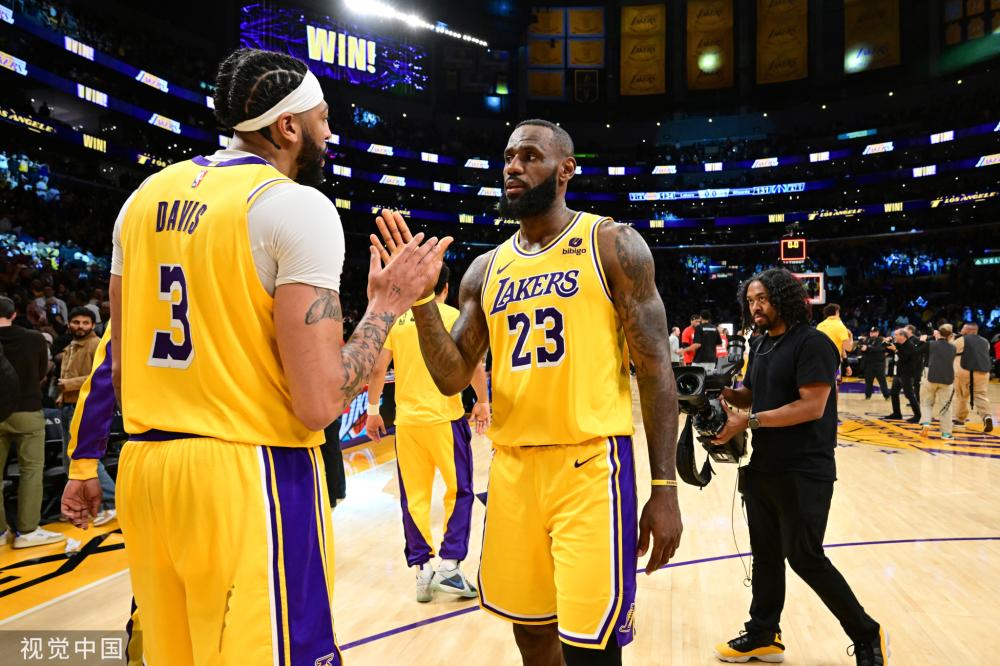 随着比赛的 随着比赛的