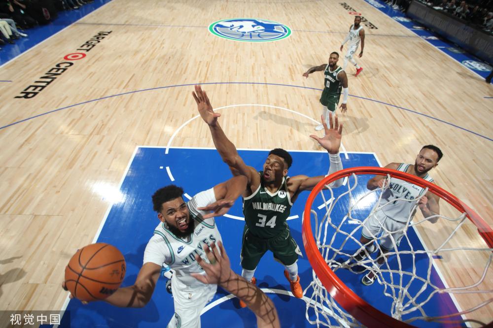 他多才多艺 他多才多艺